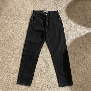 Black Zara Mom Jeans Size 6 BRAND NEW